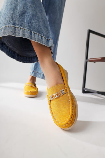 Turi Yellow Suede Buckle Detailed Casual Shoes