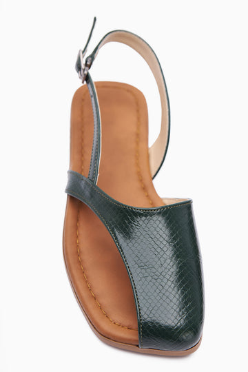 Agnez Green Belt Detailed Women's Sandals
