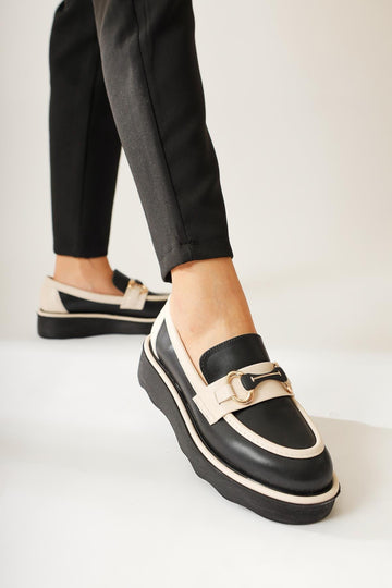 Larah Black-Beige Buckle Detailed Loafers