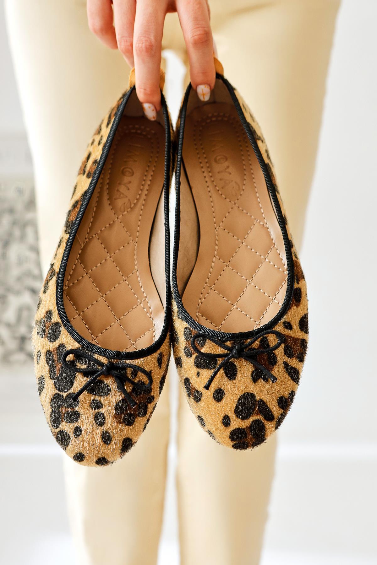Sille Leopard Patterned Feathered Bow Detailed Ballerinas