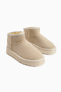 Lilly-Anne Beige Wildleder Kurzfell Damen Stiefel