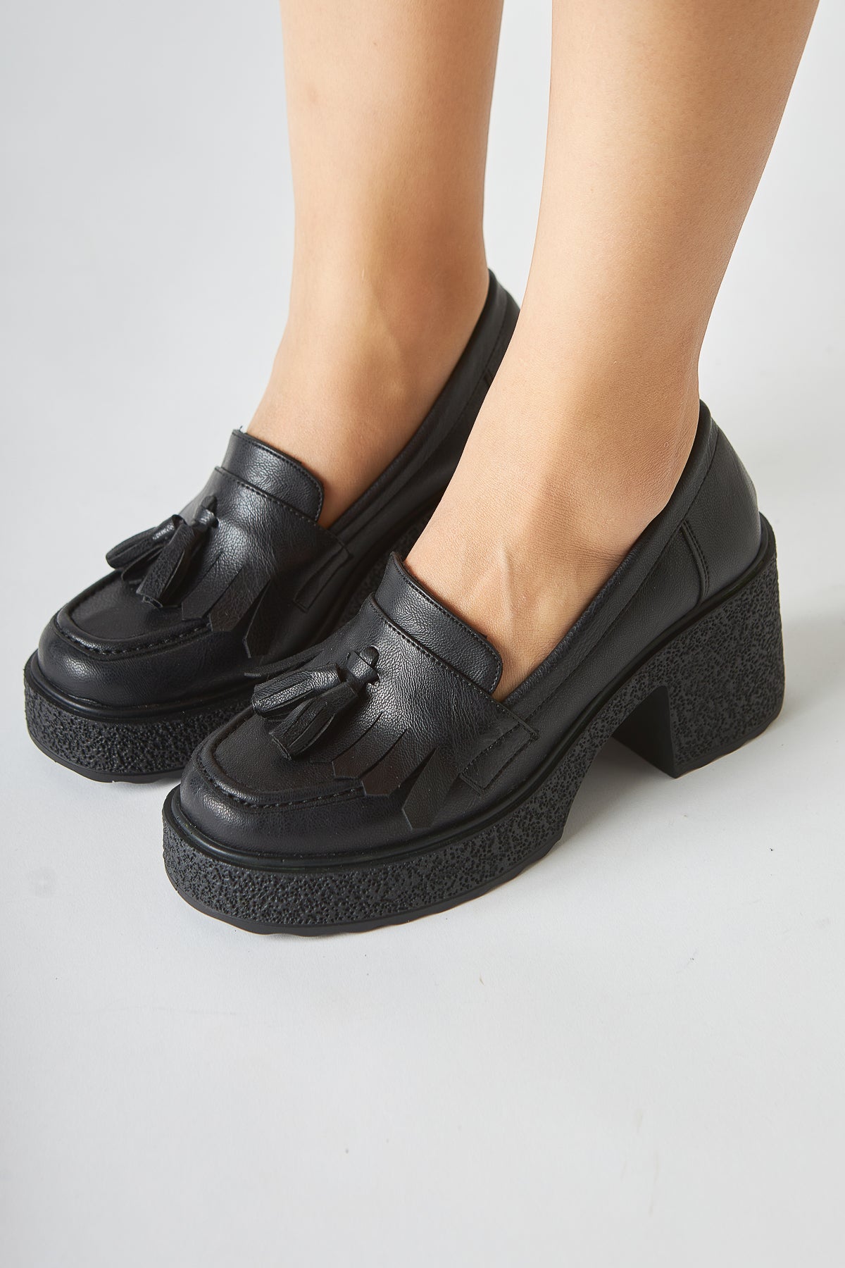 Loreen – Black Tassel-Detail Heeled Casual Loafer (Women)