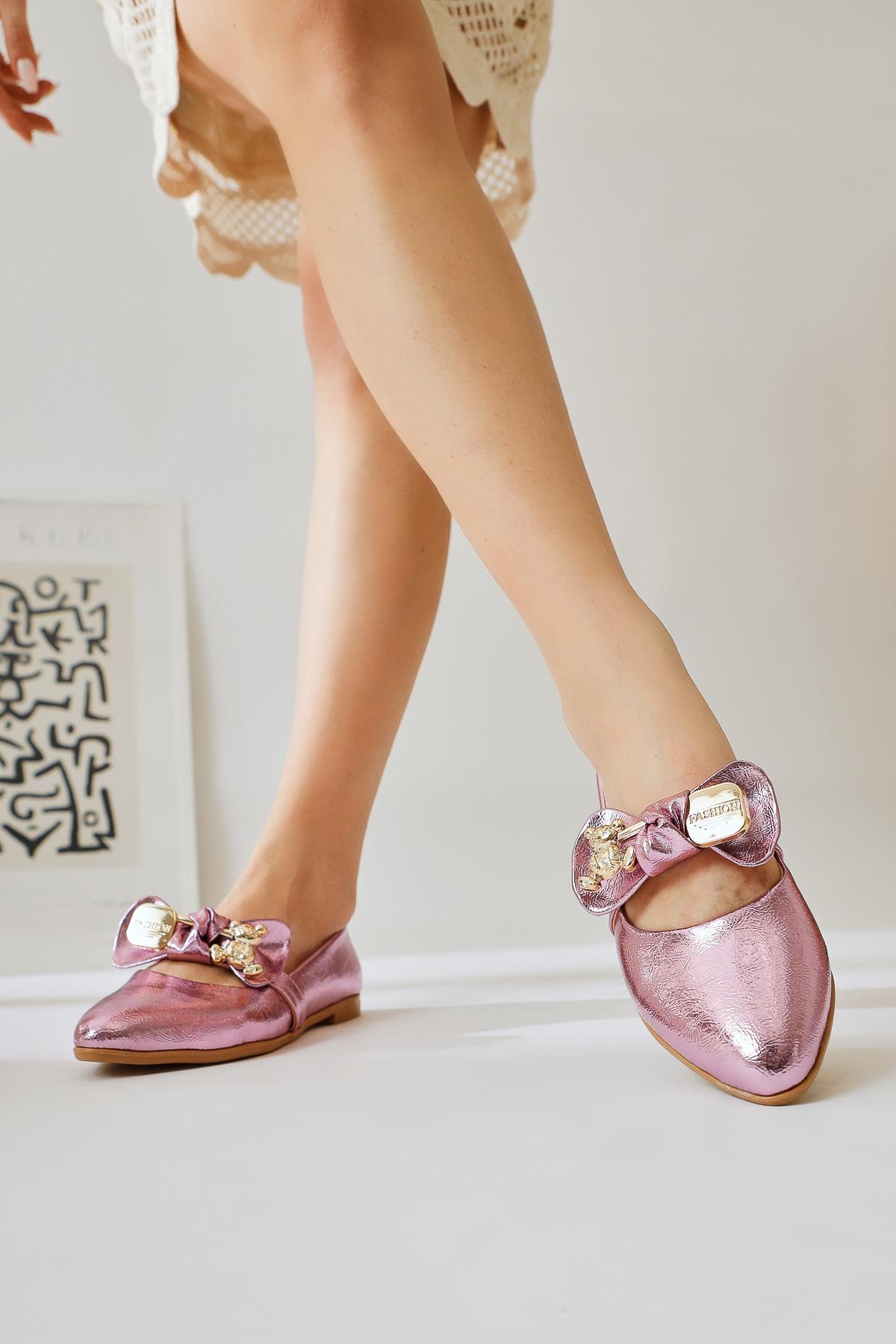 Joselin Fuchsia Creased Patent Leather Bow Accessory Ballerinas