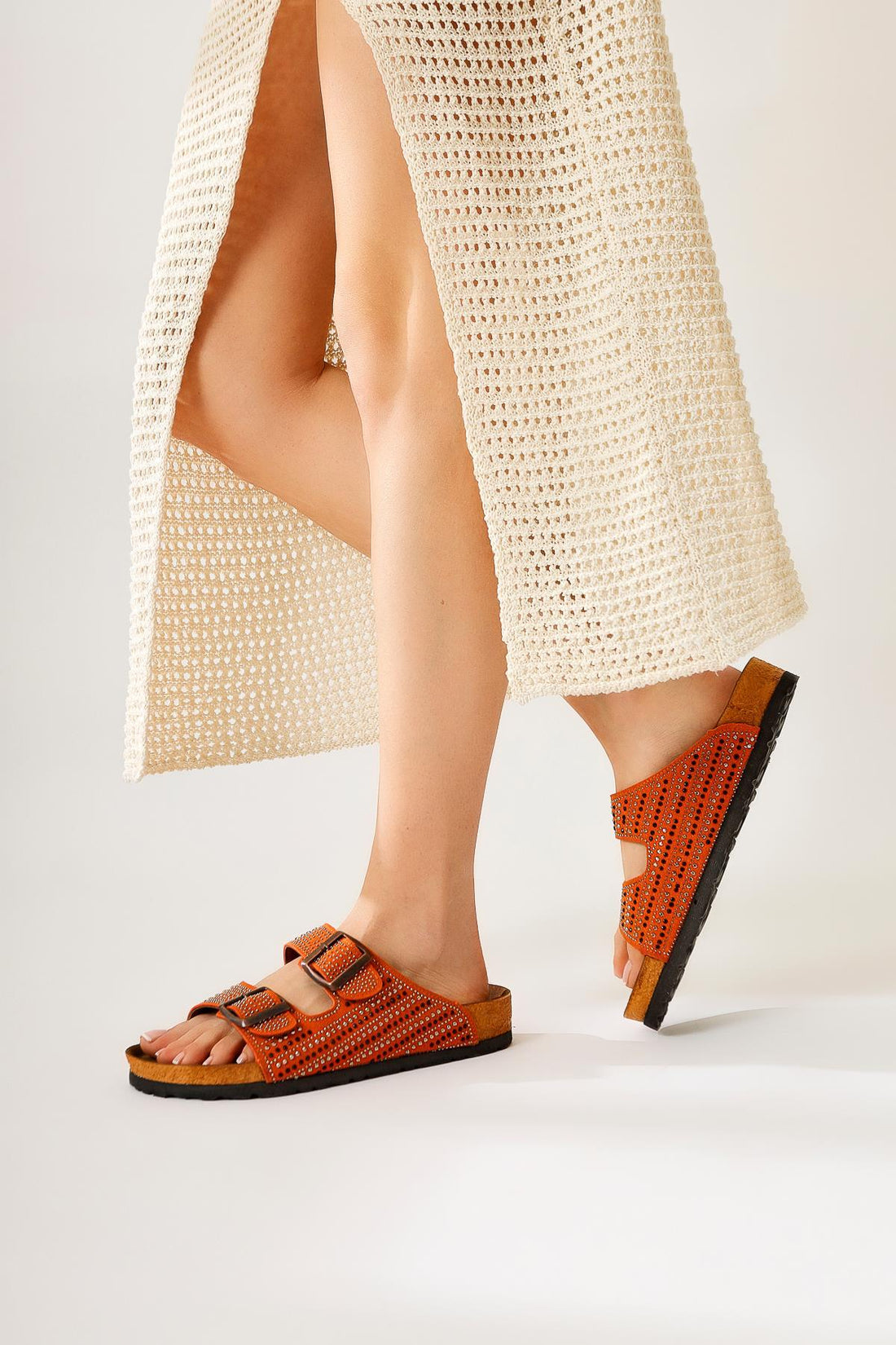 Aire Orange Doppelriemen Edelstein Detail Pantoletten