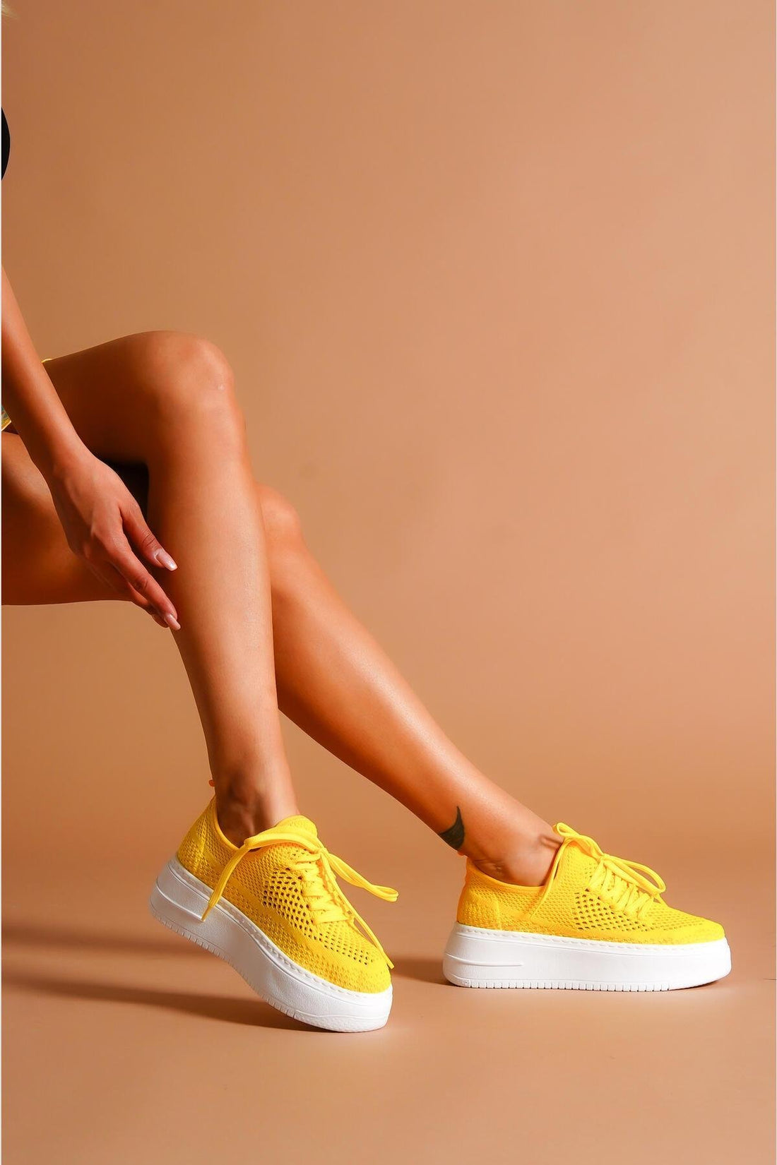 Benito Lemon Knit Stretch Thick Soled Sneakers