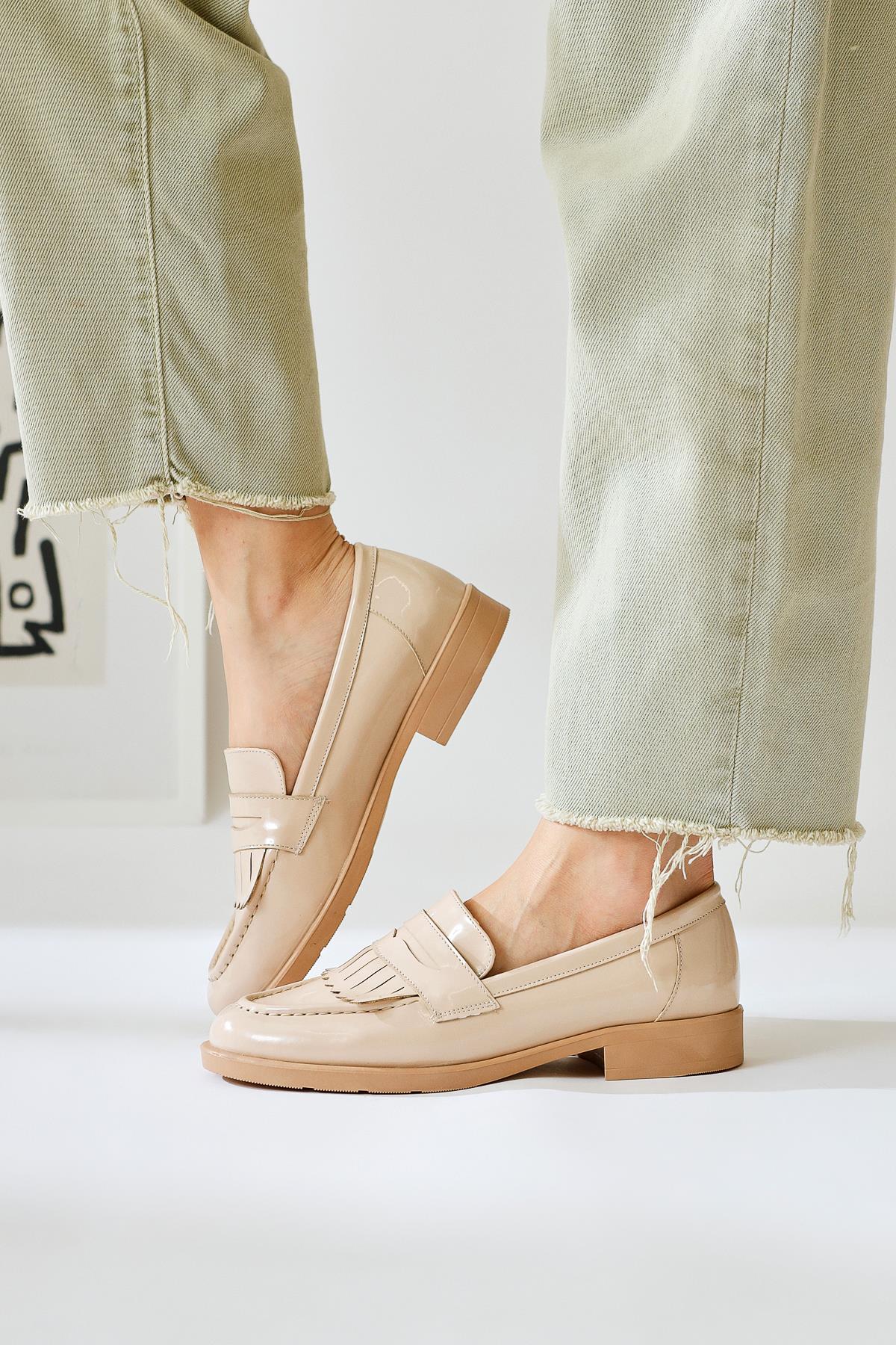 Begona Ten Patent Leather Tassel Detailed Casual Shoes