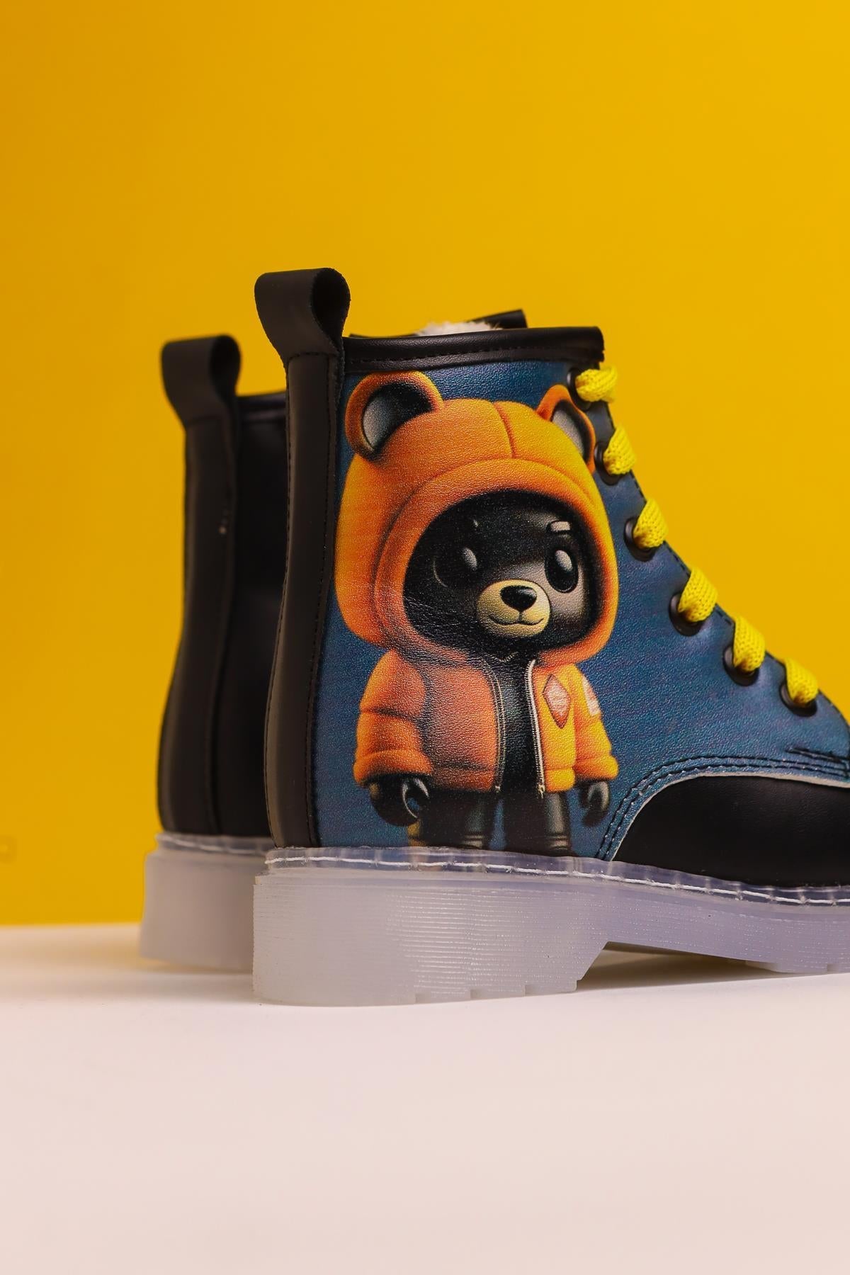 Lisha Schwarze Gestreifte Charakterdruck Schnür-Kinderstiefel