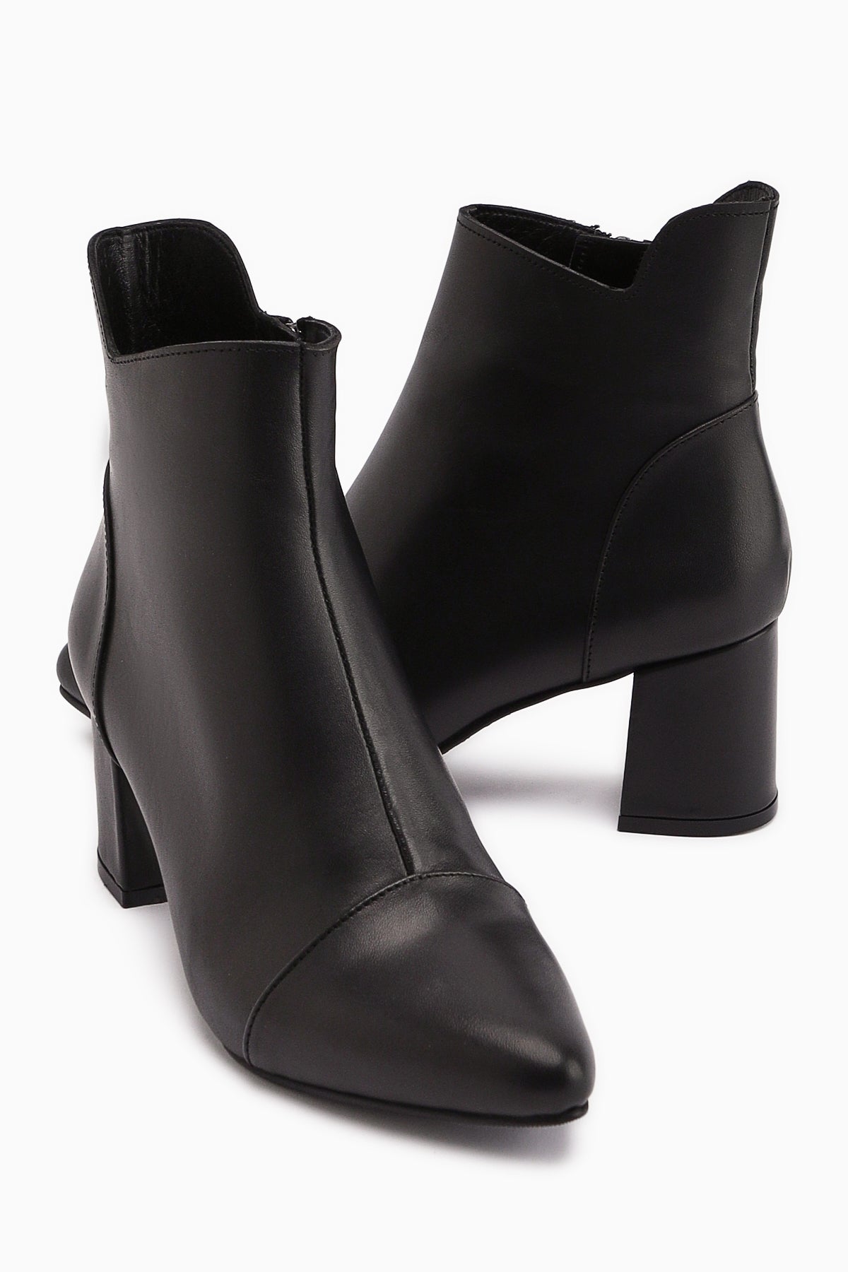 Helia – Schwarz [Echtleder] Stiefelette mit Absatz (Damen)