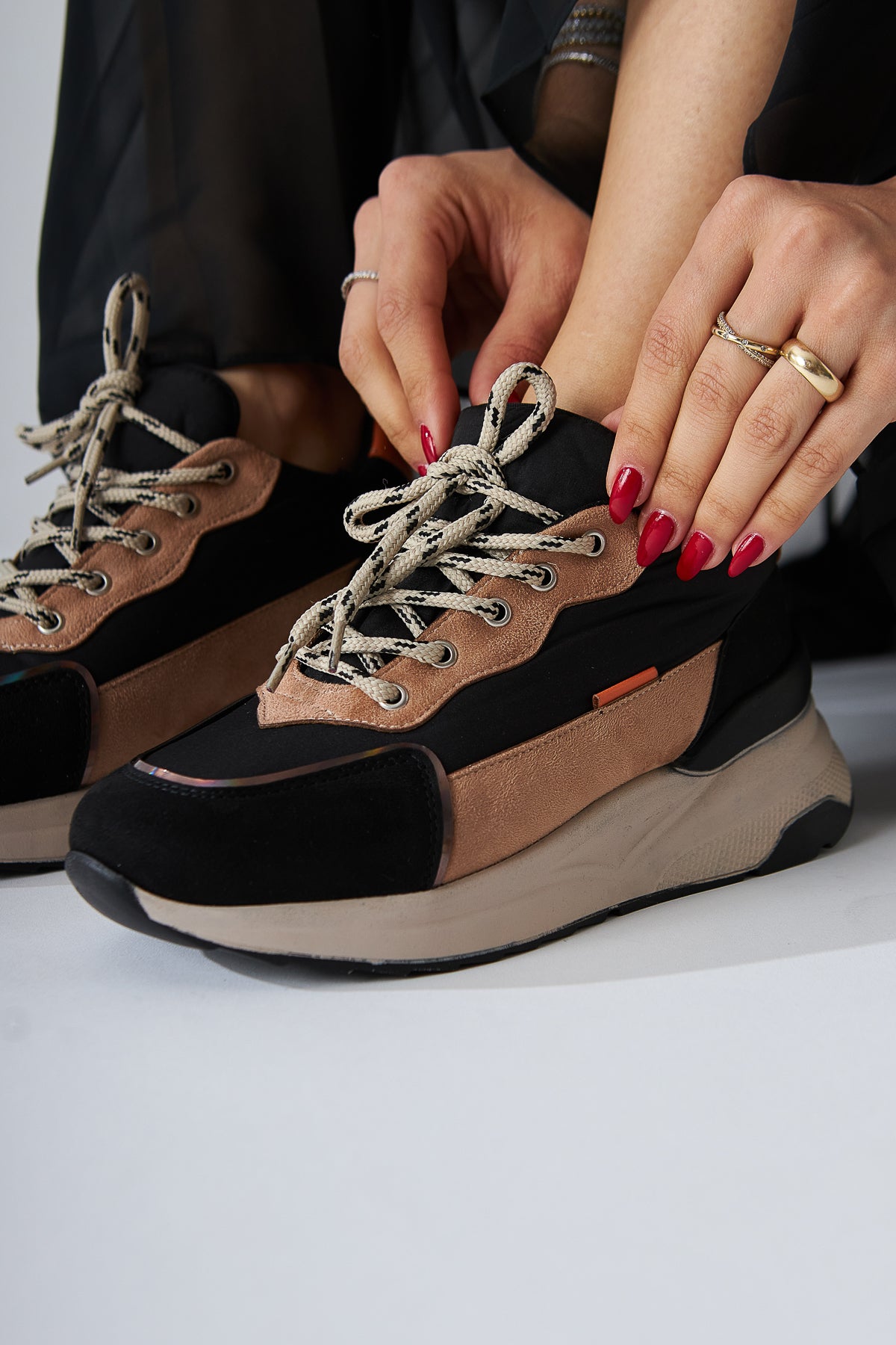 Tuana Siyah Nud Bağcıklı Kadın Sneakers Ayakkabı