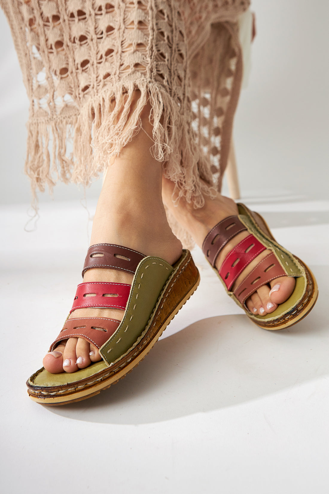 Echtes Leder Joelle Grün Comfort Laser Schnitt Pantoletten