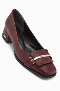 Gresa Burgundy Buckled Low Heel Women's Shoe