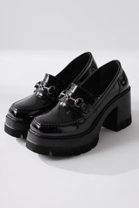 Manija Black Patent Leather Buckle Detailed Platform Loafers