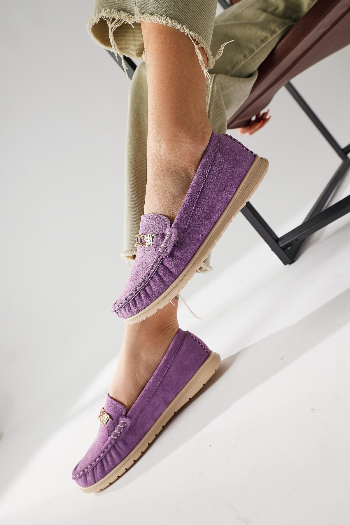 Turi Lilac Suede Buckle Detailed Casual Shoes