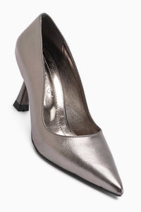 Celestine Platin Knautschig Glänzend Lackspitz Damen Stiletto