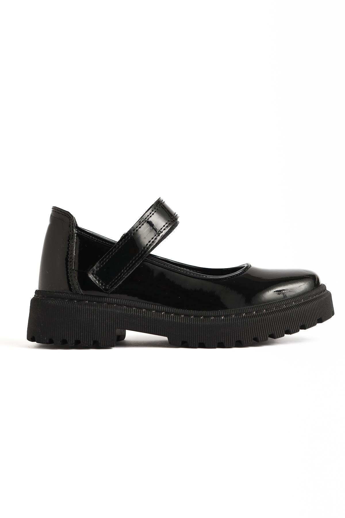 Fiona – Schwarz Lack-Schuh mit Klettverschluss-Detail (Kinder)