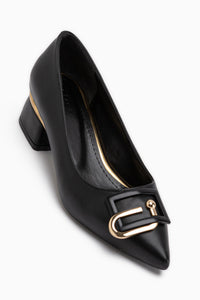 Briana Schwarz Spitz Zehen Schnalle Detail Damen Alltag Absatzschuhe