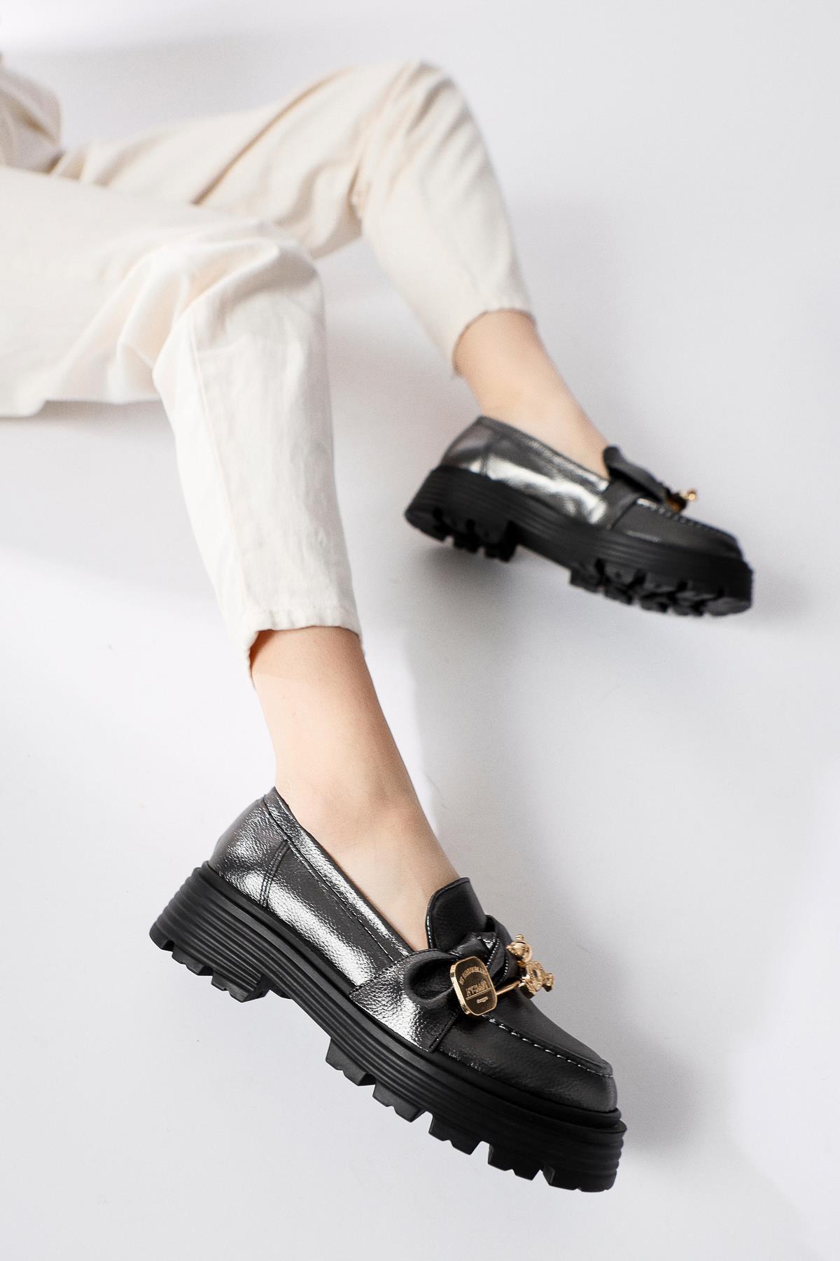 Emylie Platinum Bow Detail Buckled Oxford Shoes