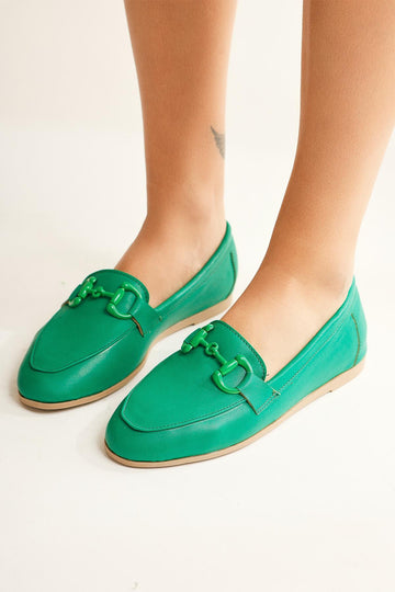Roseanne Green Buckle Detailed Ballerinas