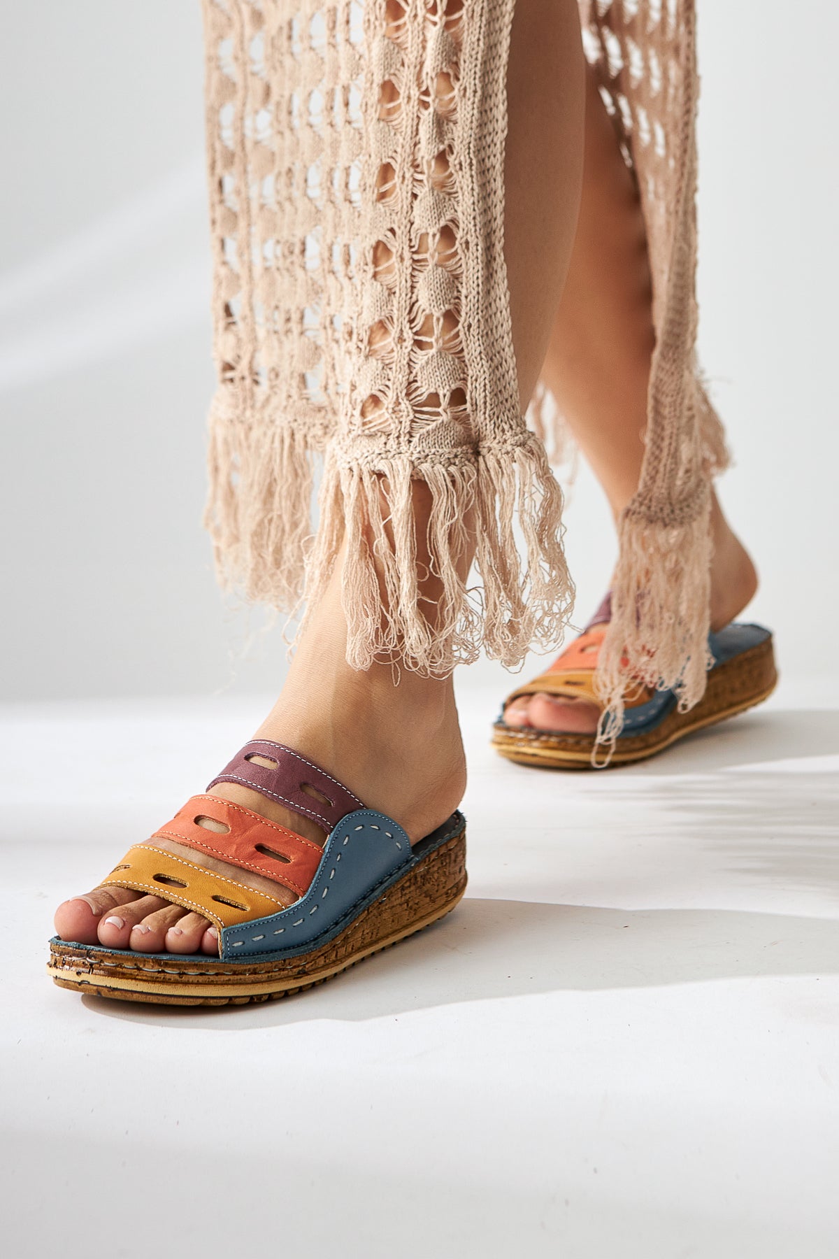 Echtes Leder Joelle Denim Blau Lila Orange Senf Komfort Laser Schnitt Pantoletten