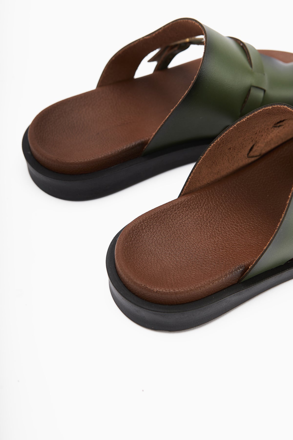 Enisa Damen Olive Zehensteg-Slipper