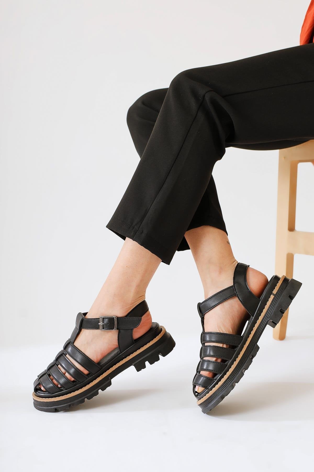 Tylia Black Chunky Sole Sandals