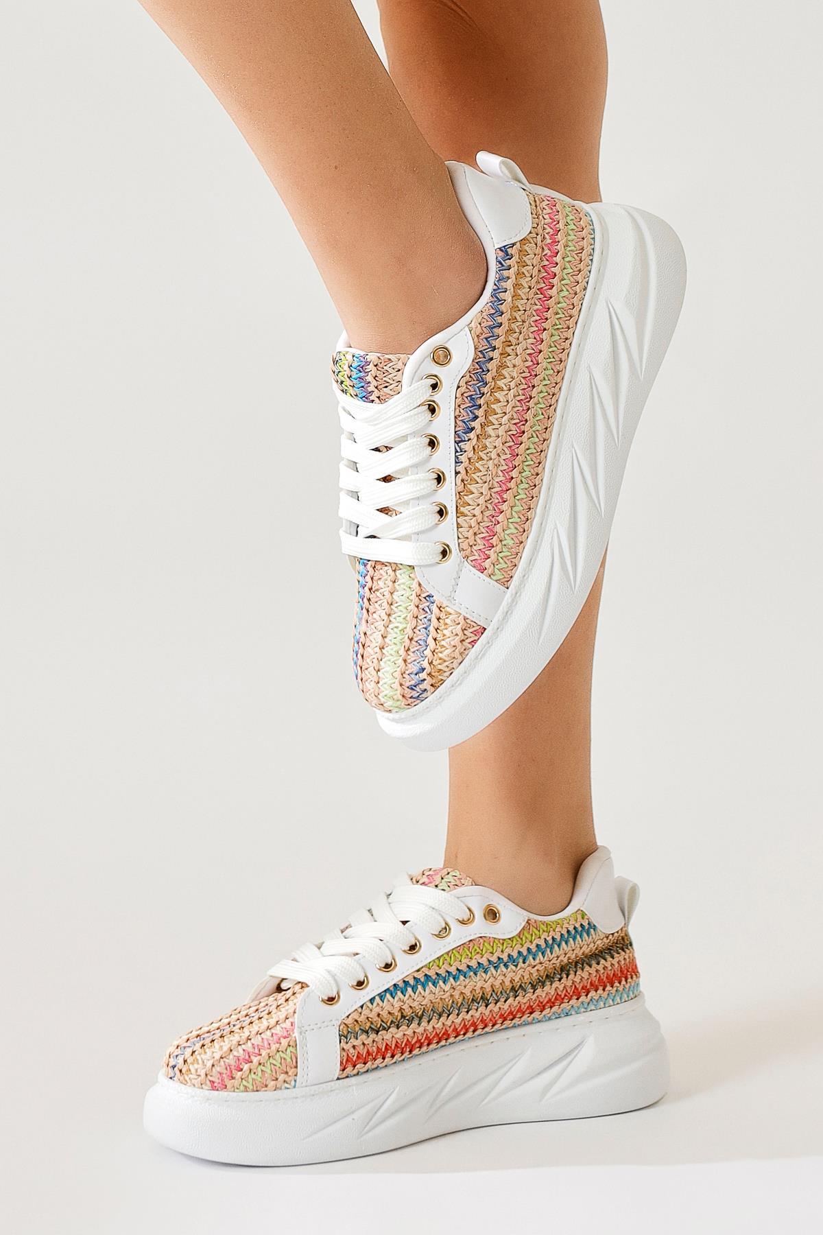 Silfa Gök Kuşağı Örgü Desenli Yüksek Taban Bağcıklı Sneakers