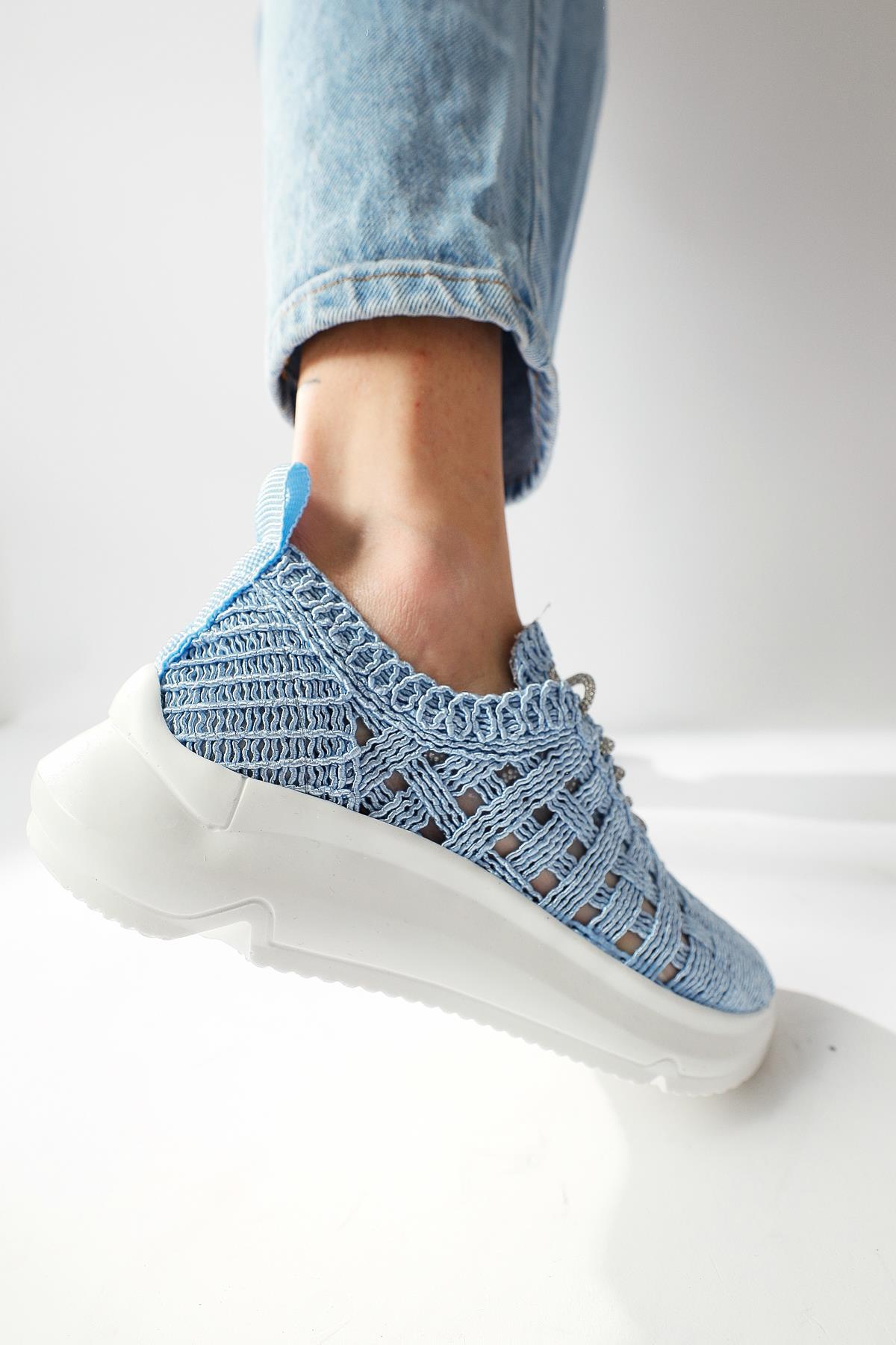 Melisia Blue Stone Detailed Knitted Sneakers