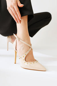 Tinde Beige Pointed Toe Rivet Detailed Thin Heel Shoes
