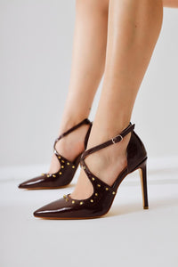 Tinde Burgundy Pointed Toe Rivet Detailed Thin Heel Shoes