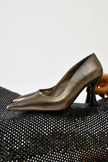 Celestine Platin Kırışık Parlak Rugan Sivri Burunlu Stiletto