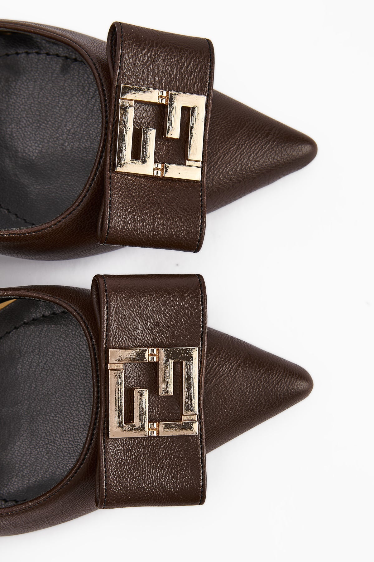 Melly Women's Coffee Buckled Chunky Heel Shoe