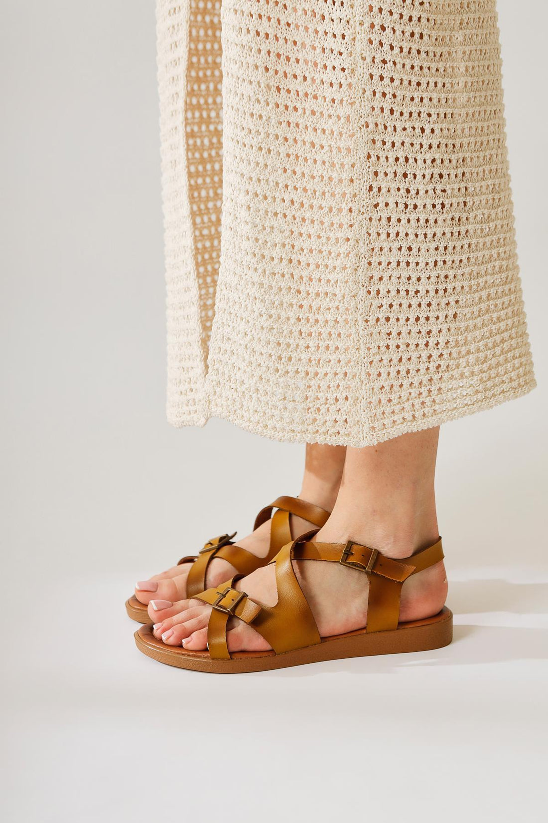 Belize Echtes Leder Senf Kreuzriemen Sandale