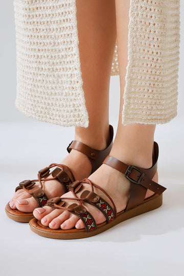 Sohna Authentische Taba Leder Sandalen mit Stickerei Details