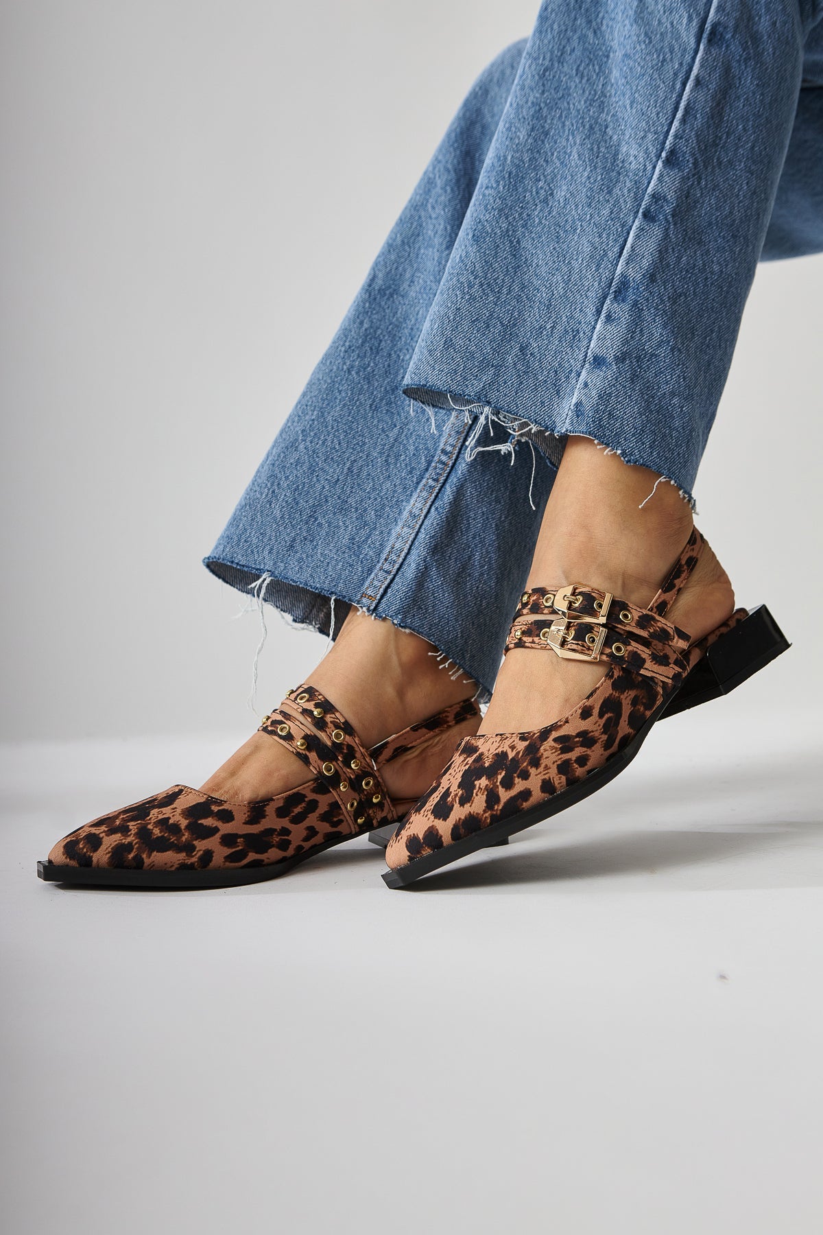 Siran Damen Leopardendruck Doppelriemen Sandale