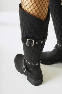 Carma Black Belt Detailed Quilted Stitch Boots