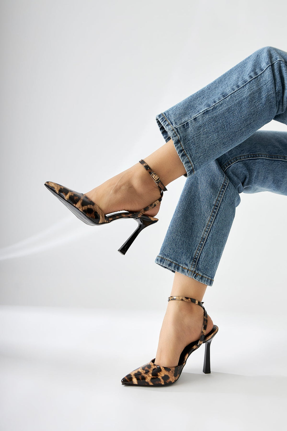 Lizbeth Leoparddruck Geschlossene-Zehen Knöchelbindung Damen High Heels