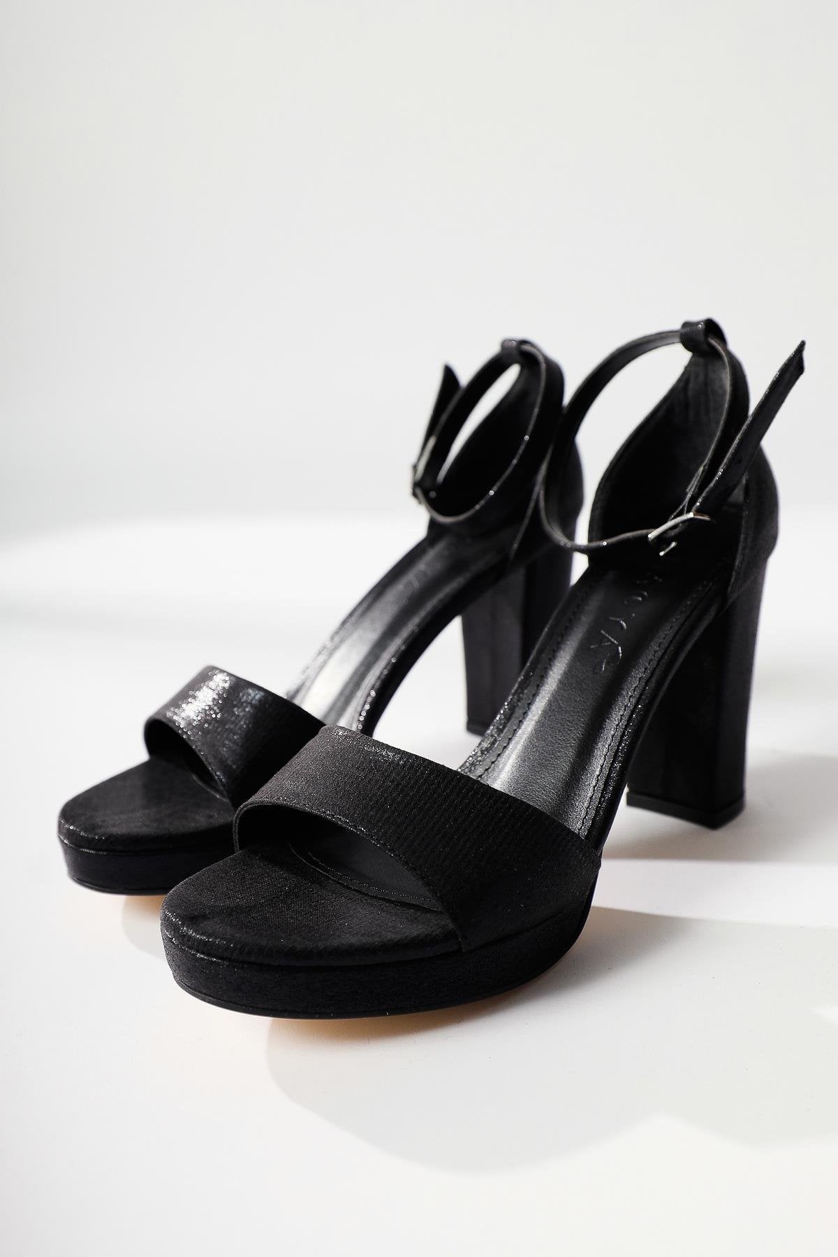Parya Black Thin Platform Heeled Sandals