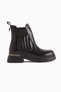 Pava Schwarz Lack Absatz Detail Damen Stiefel