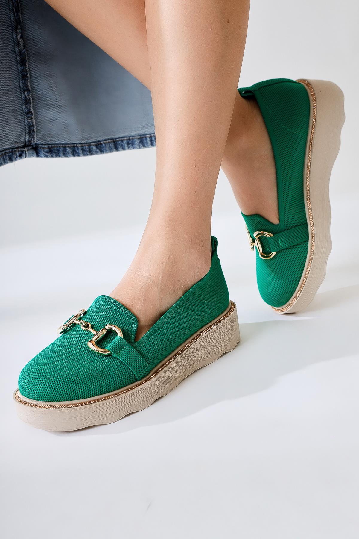 Thien Grüner Durchbrochener Stoffschuh mit Schnalle und Stein Details