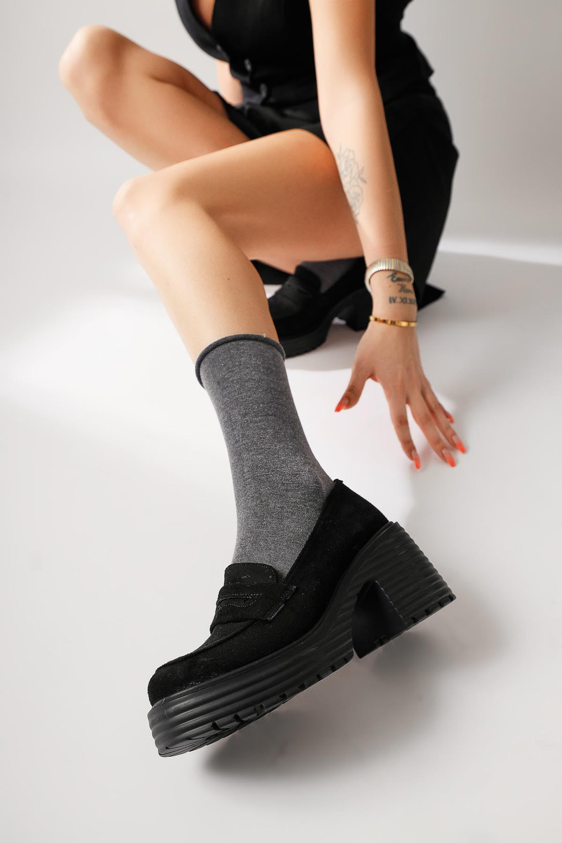 Alinne Black Suede Thick-Soled Platform Loafers