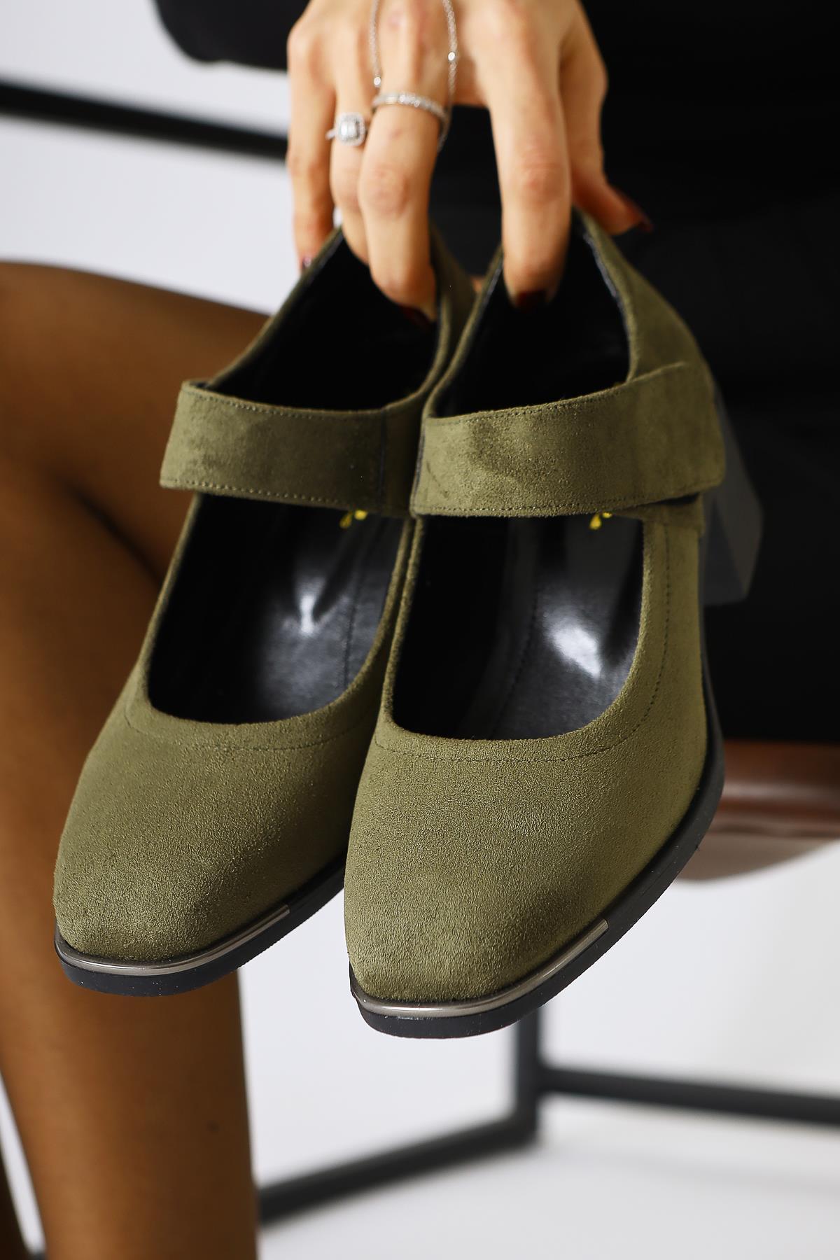 Rosaria Khaki Suede Single Strap Low-Cut Casual Shoes