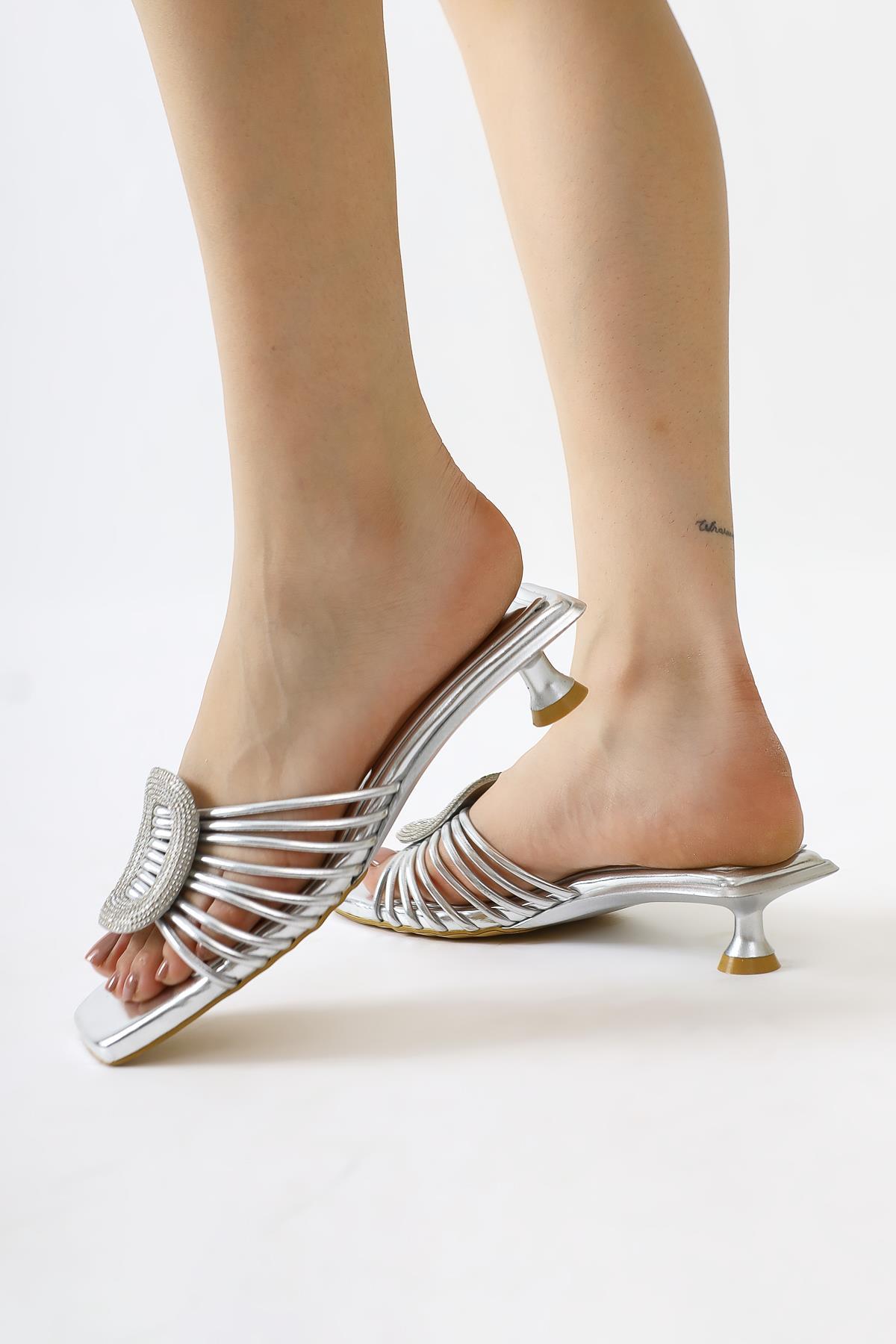 Katerin – Silver Patent Stone-Embellished Buckle-Detail Slide (Women)