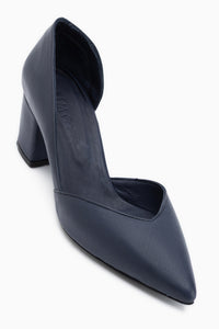 Albena Echtes Leder Marineblau Spitz zulaufend Dekolleté Detail Damen Absatzschuhe