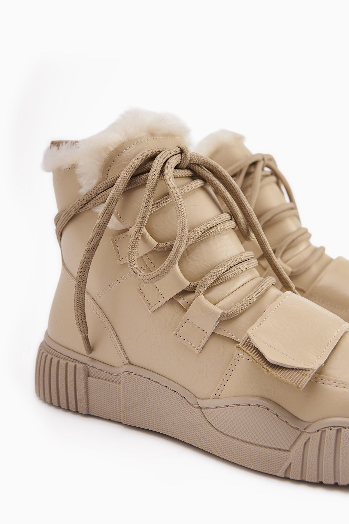 Yanisa Beige Fur-Lined Lace-up Women's Sport Boot