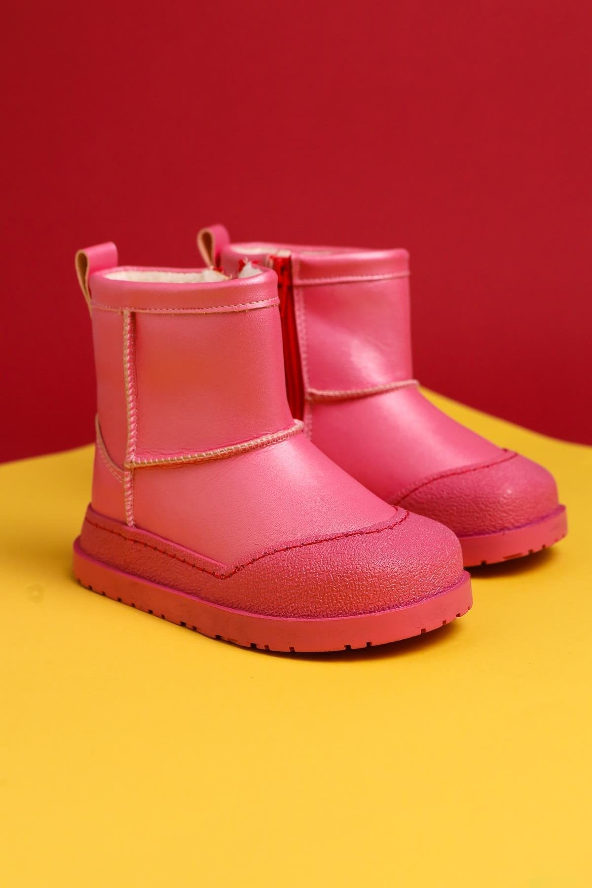 Jasmin Fuchsia Stiefel mit umgekehrter Naht und Fellfutter für Kinder