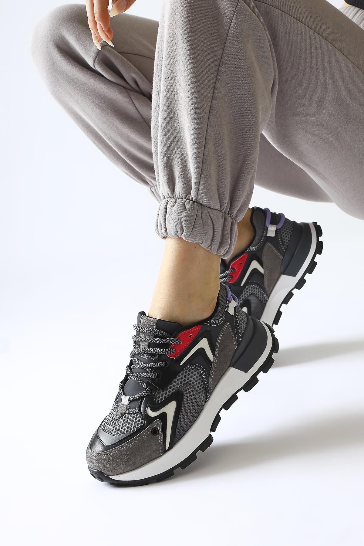 Onella Füme Süet Detaylı Bağcıklı Sneakers
