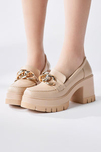 Chanpen Nud Buckle Detail Platform Casual Shoes