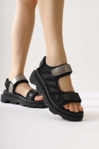 Quan Black Glitter Detailed Velcro Comfortable Sole Sandals