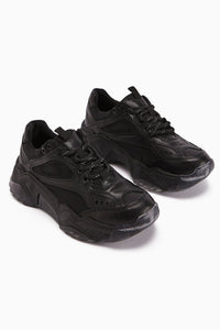 Erla Black Thick Soled Lace-Up Women's Sneakers