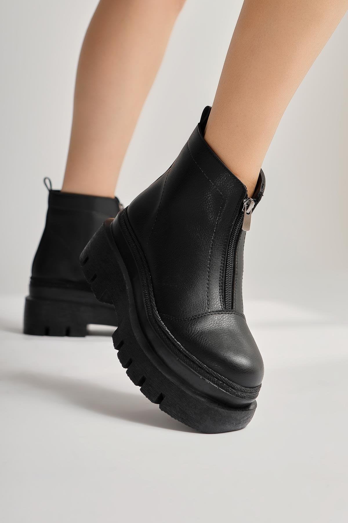 Knarik – Black Zippered Thick-Soled Boot (Women)